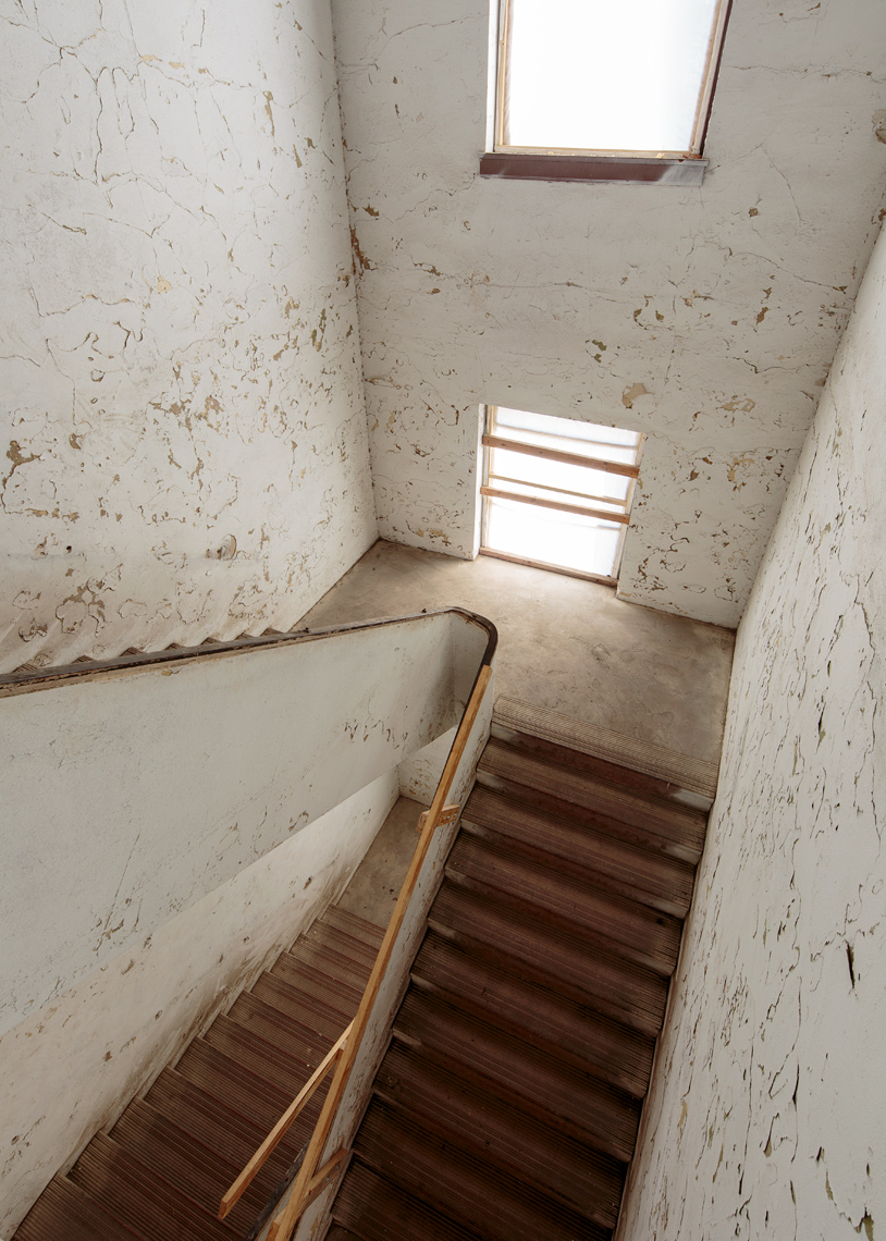 01_Dallas_School_0079-Edit_retouched_crop