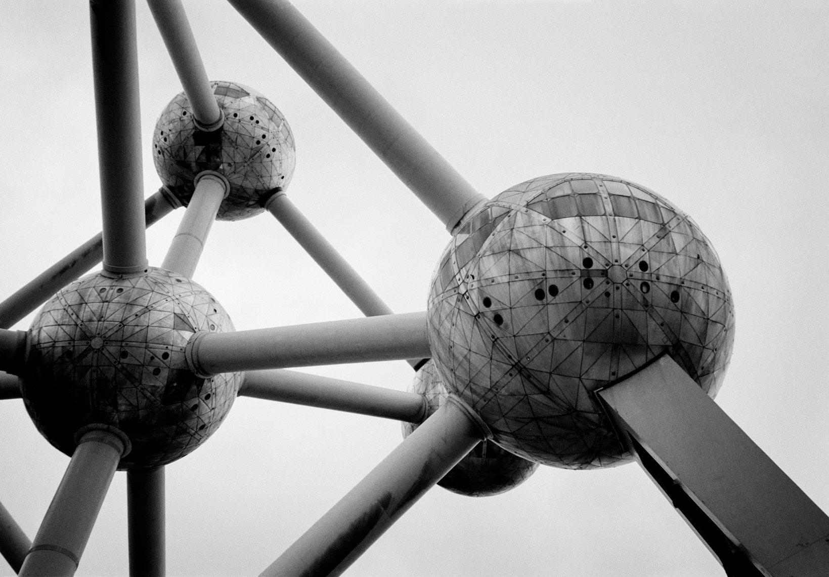 the-atomium-brussels-belgium-poul-ober-photography